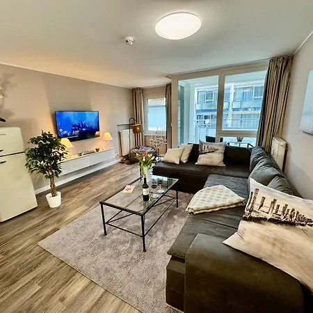 Nr 128 Zur Seebrucke Zingst